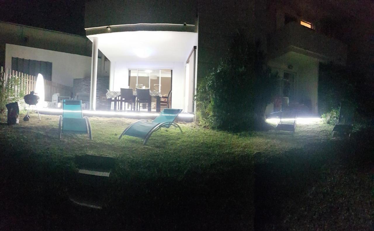 T2 Classe 4 Etoiles Avec Jardin, Piscine, Vue Mer A Saint-Gilles-Les-Bains Exterior photo
